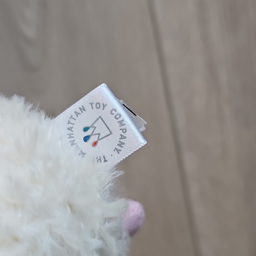 Manhattan Toy‎ Company Renny Rabbit 5" Plush - Picture 7 of 8